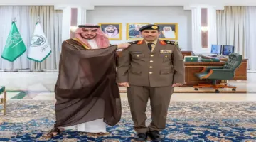 فيصل بن نواف يُقلّد نائب مدير شرطة المنطقة رتبته الجديدة – أخبار السعودية